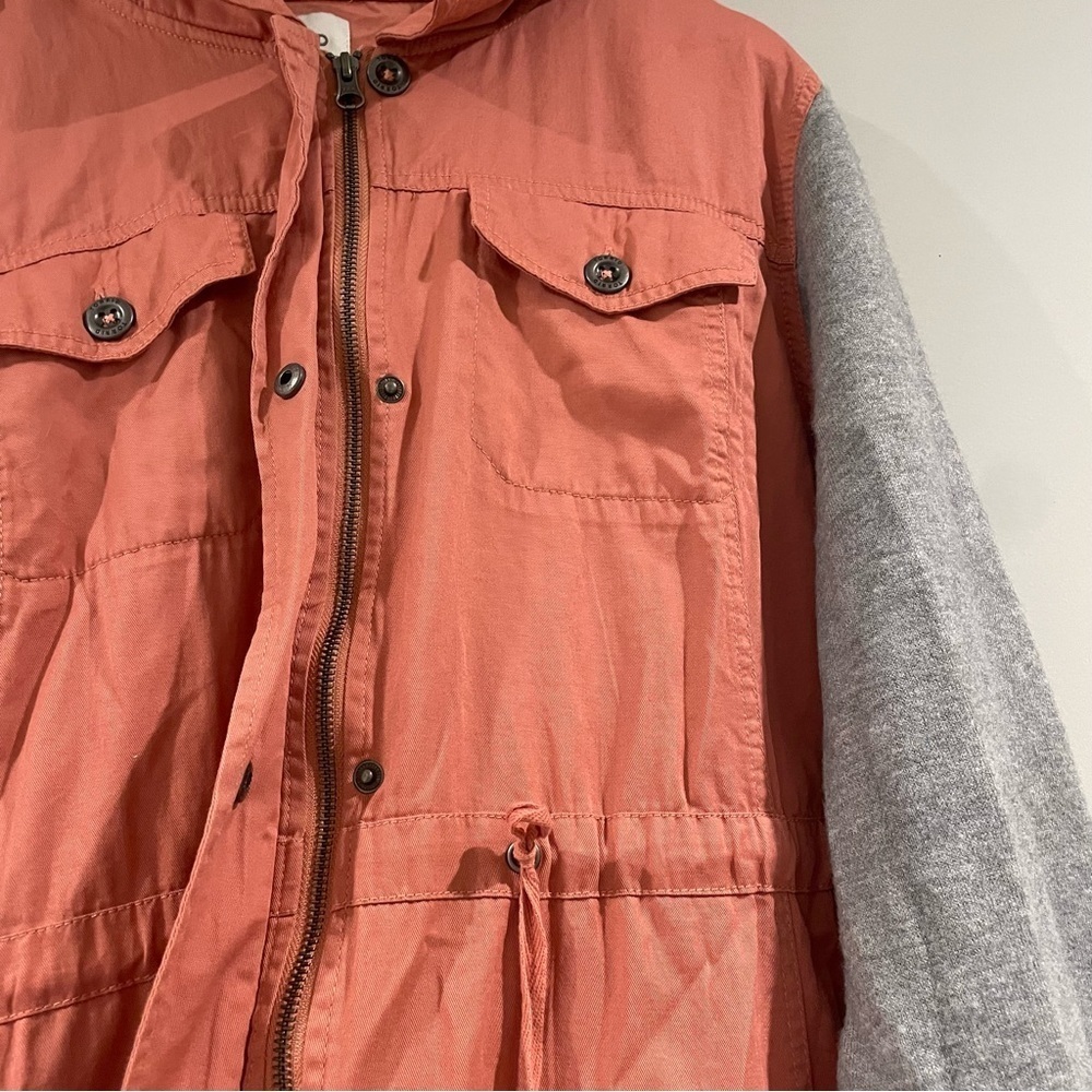 NEW Torrid Twill Hacci Sleeve Anorak Utility Jacket, Pink/Gray Plus Size 4X/26W - Picture 5 of 10